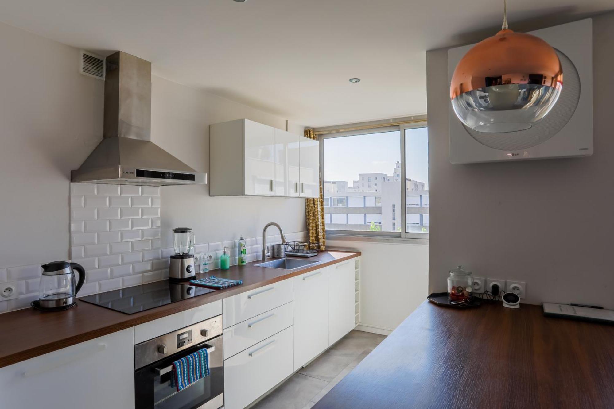 Lyon Premium - Happy 70'S Apartment *